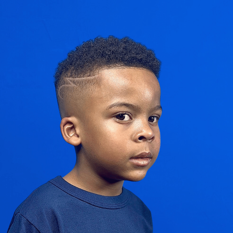 Corte infantil com risco